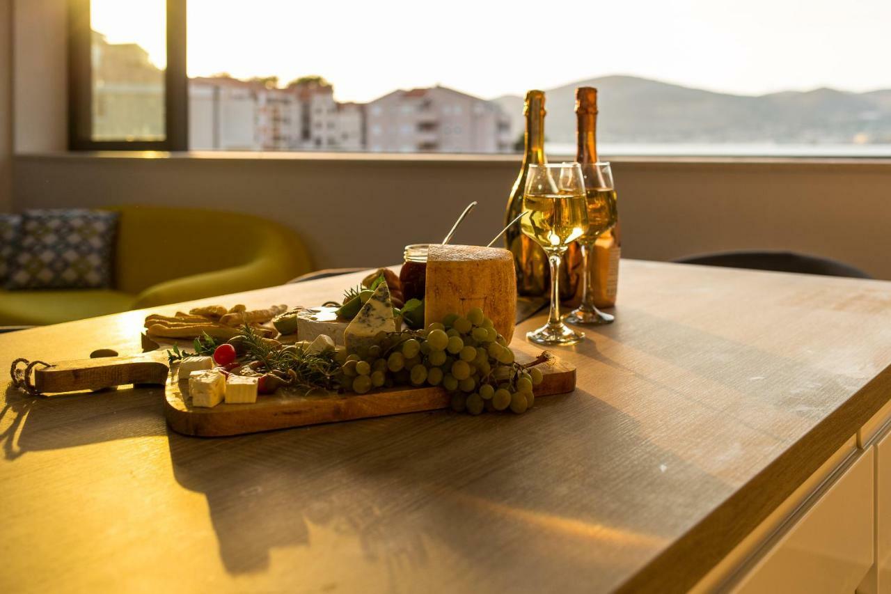 La Vela Luxury Apartment Trogir Exterior photo